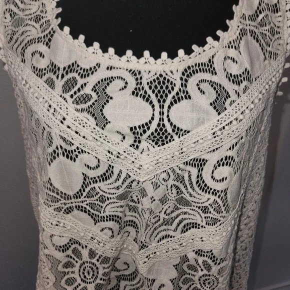 Eyeshadows Cream Lace Crochet Tank‎ Top Tunic Blouse Women's Size L - Picture 4 of 6